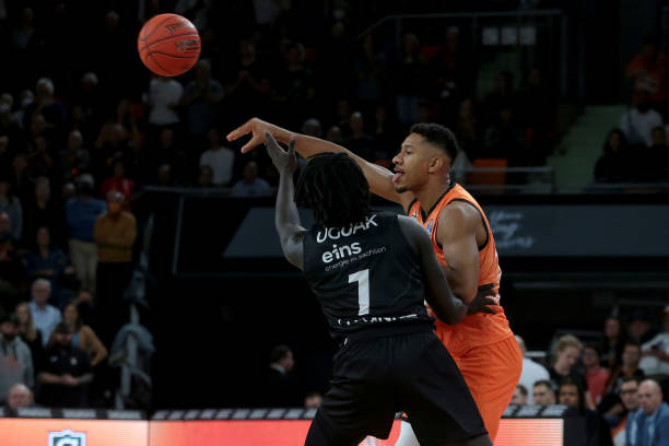 的方式击败 的方式击败