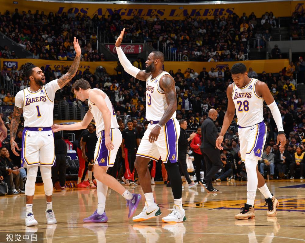 年轻球员往 年轻球员往