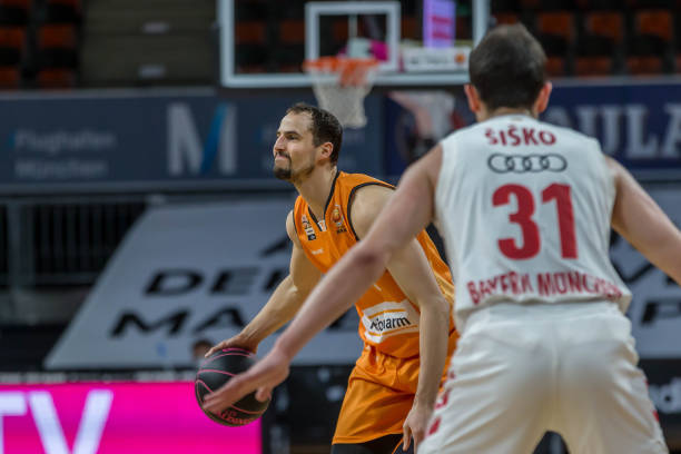 在刚刚结束 在刚刚结束